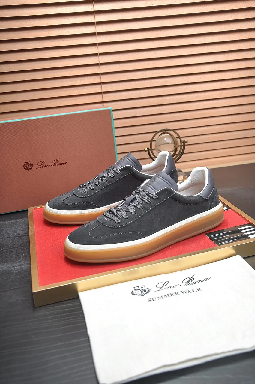 Men's men's shoes 💰540💶【𝐥𝐨𝐫𝐨 𝐏𝐢𝐚𝐧𝐚】lp classic loafers, an Italian treasure brand, the only brand that can match Hermès! Only after wearing it do we realize that we cannot let down our feet. The upper is imported cashmere, the lining of water-dyed cowhide ➕ the cowhide feet, the official original glass rubber outsole, and the pendant. Exclusive original packaging (tag ➕ brand paper ➕ outer box ➕ hand bag) code number: 38-45